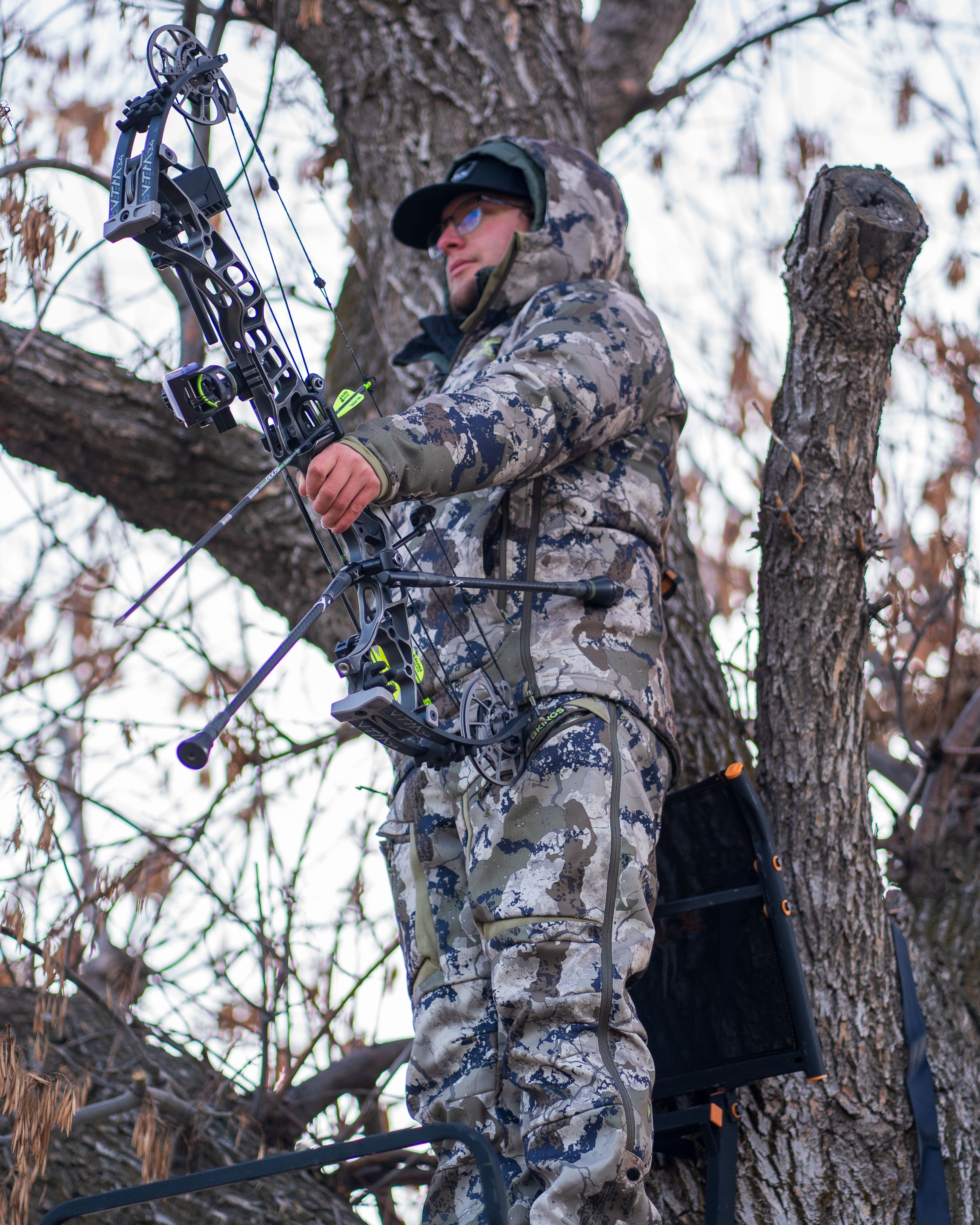 XKG Wind-Defender Bib Pant